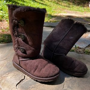 Ugg’s 🤎 chocolate brown